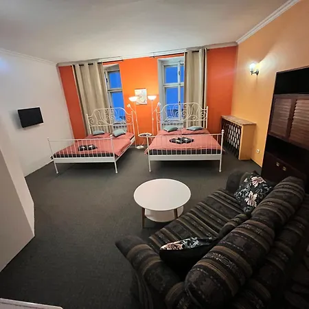 V Centru 3*